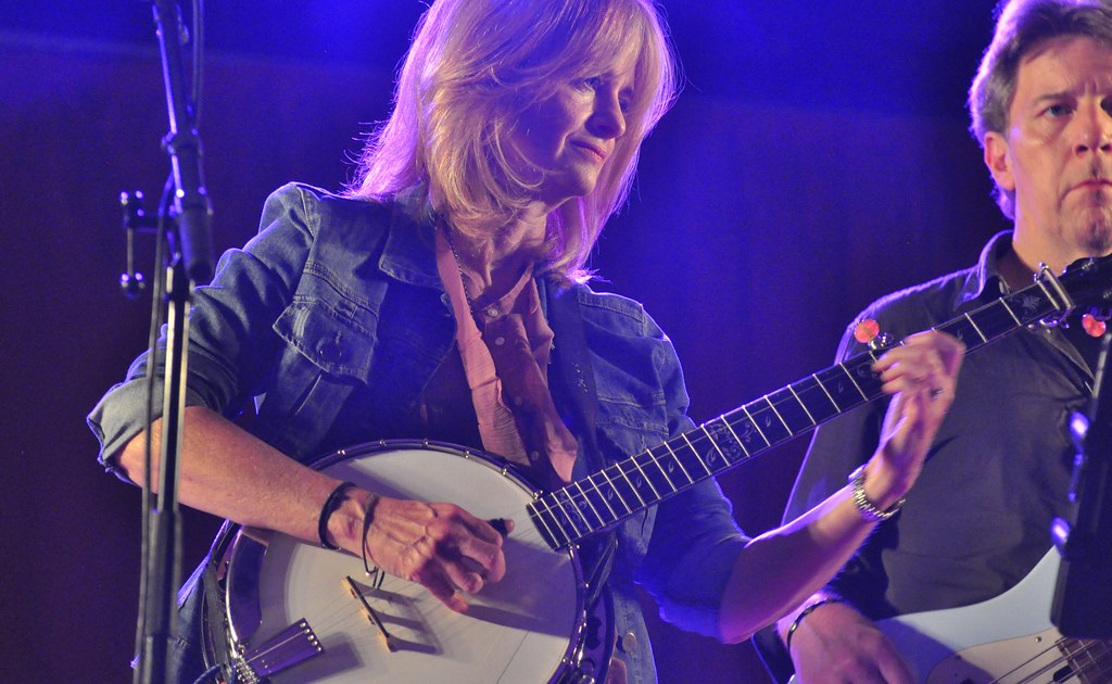 Alison Brown Quartet SaintGervasy "Plus connue pour son… Flickr