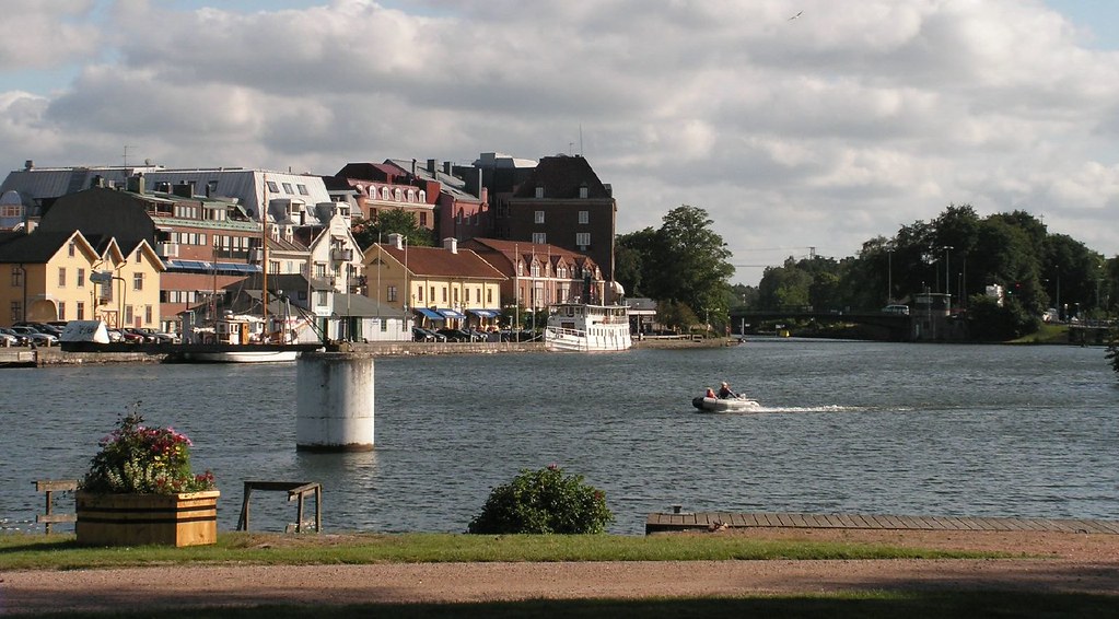 Trollhättan Watching Trollhättan centrum from Spikön. Magnus