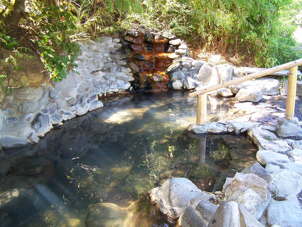 Breitenbush Hot Springs