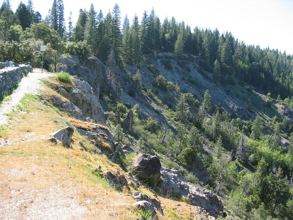 Emigrant Gap, CA Emigrant Gap is this narrow ridge in the … Flickr