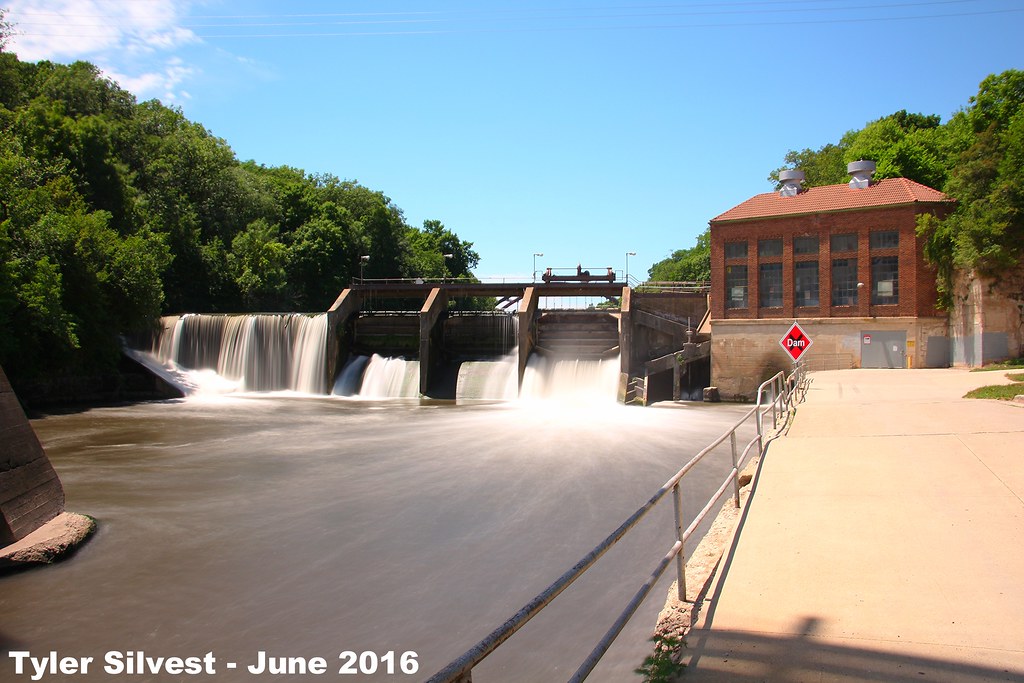 1/4 Iowa River Dam in Iowa Falls, IA Long Exposure Flickr