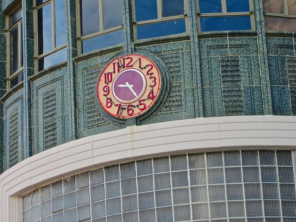 Urban Outlet, Baltimore, MD Urban Outlet store, 117 West L… Flickr