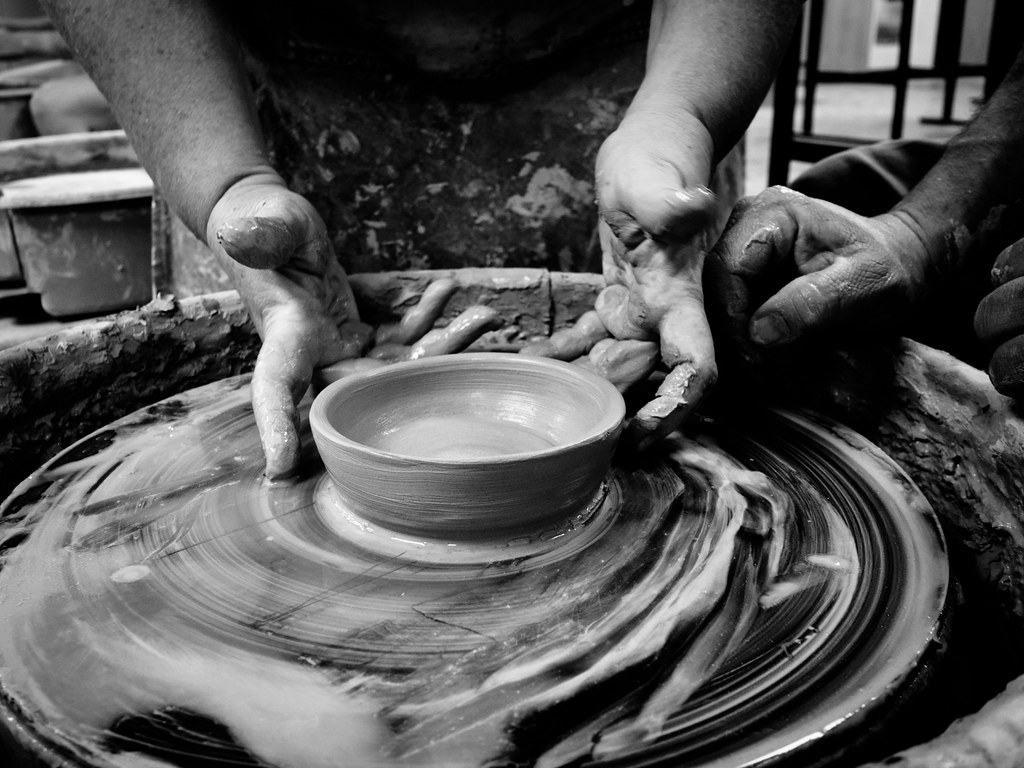 1505 throwing clay17 Throwing pottery with friends & Clai… Flickr