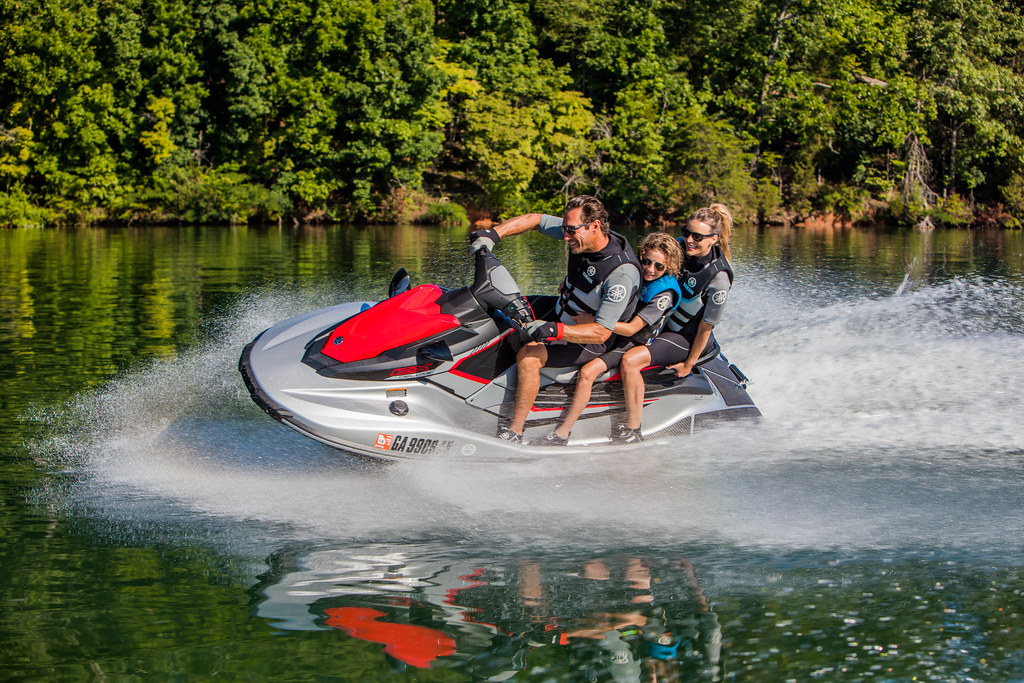17_EX_Deluxe_14 | Yamaha Watercraft Group | Flickr