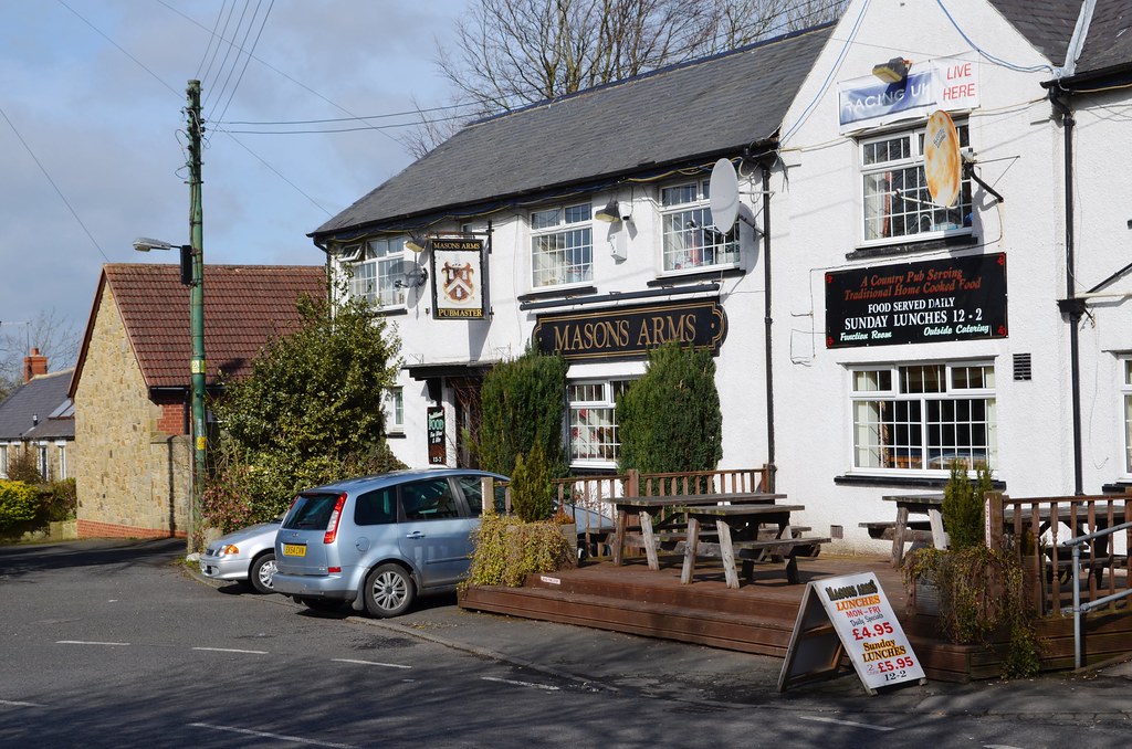Dinnington Masons Arms Public house in the centre of Dinn… Flickr