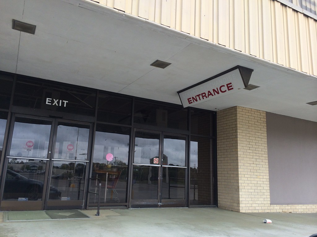 Service Merchandise Jackson, TN 3 Mike Kalasnik Flickr