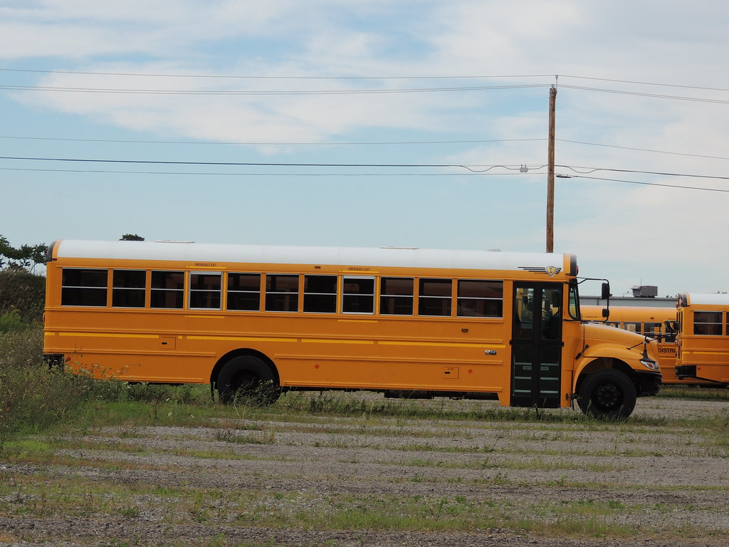 Leonard Bus Sales Nedlit983 Flickr