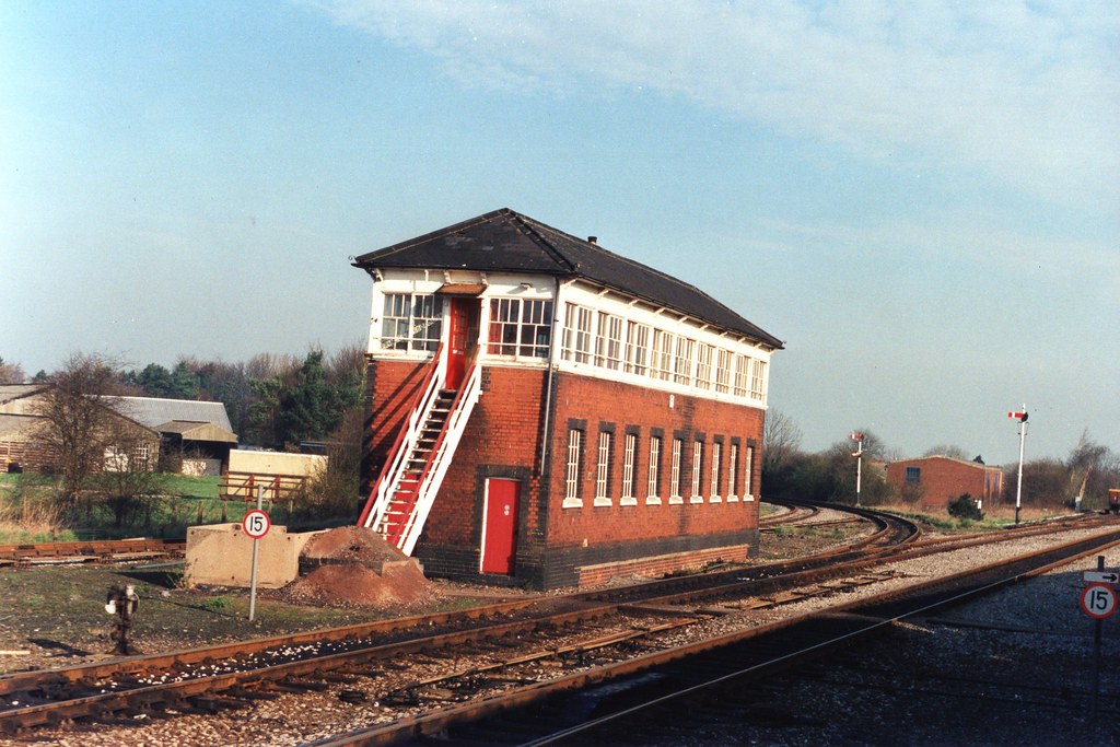 Princes Risborough Signal Box 16/3/90 Sparegang Flickr