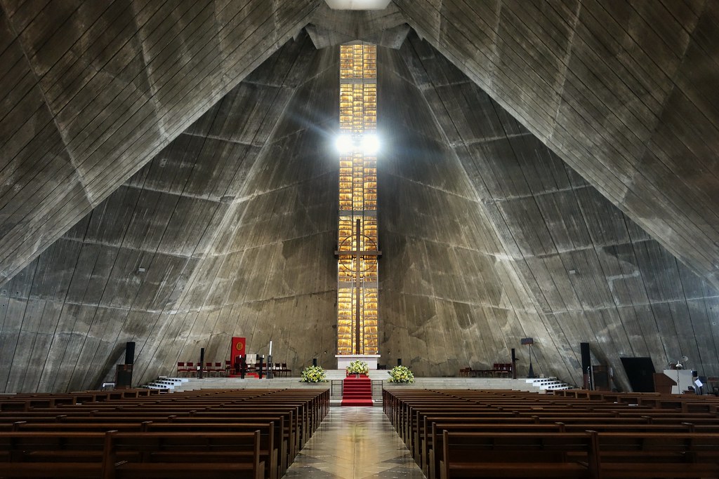 St. Mary's Cathedral (東京カテドラル聖マリア大聖堂 Tōkyō Katedoraru Sei … Flickr