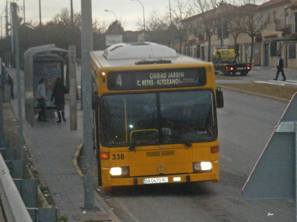 Hispano VOV Mercedes 338 Tubasa Línea circular 4 Ciudad … Flickr