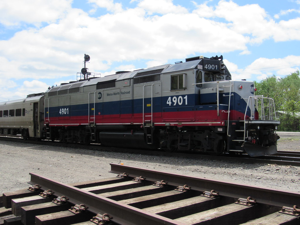 MNCR 4901 GP40FH2 Port Jervis, NY MetroNorth Port Jervis
