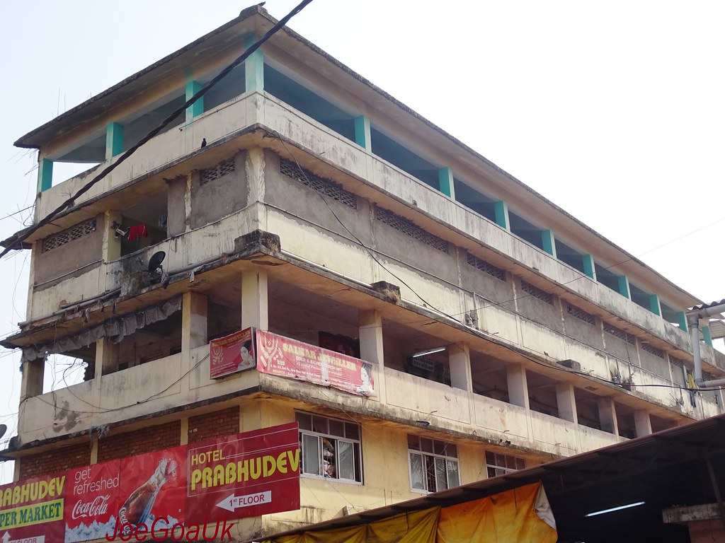 Illegal shops, rooms, supermarket closed and sealed by CCP… Flickr