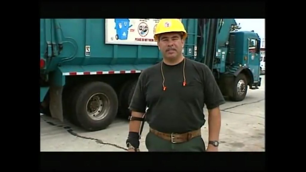 Los Angeles Bureau of Sanitation 2000 Peterbilt 320 Amrep … Flickr