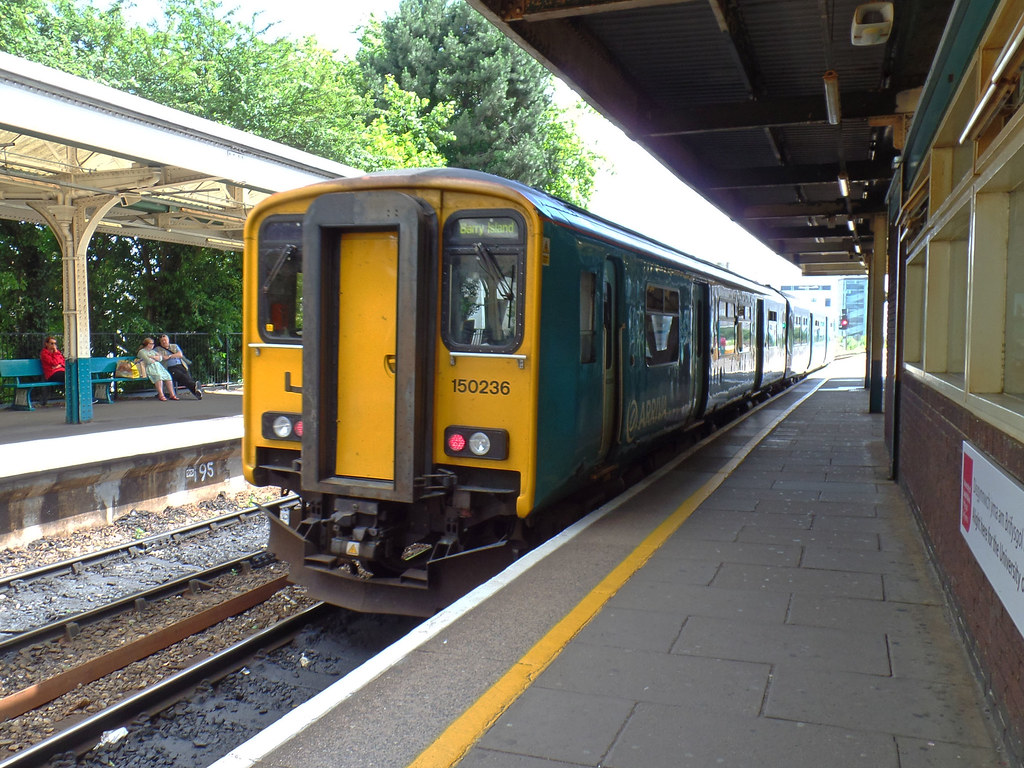 150236 Cardiff Queen Street 2Y55 1352 Aberdare to Barry Is… Flickr