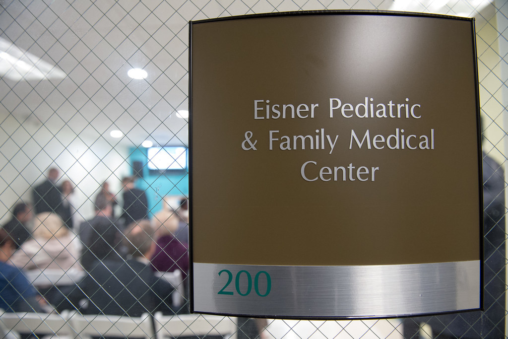Eisner Pediatric & Family Medical Center Lynwood Clinic De… Flickr