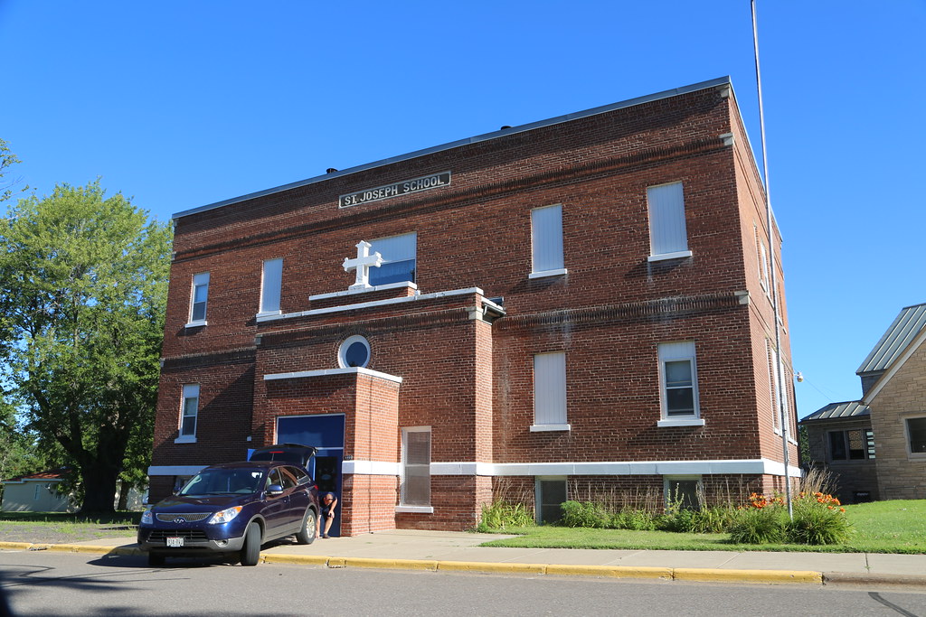 Cadott Wisconsin, Chippewa County WI Google Map Wikipedia Bruce