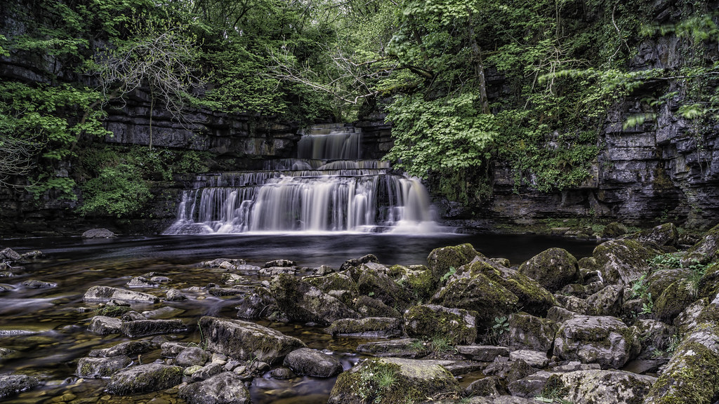 Cotter Falls Kevin Shaw Flickr