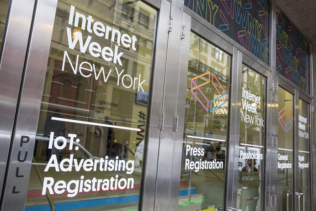 Week Day 1 Week HQ on Day 1 of … Flickr