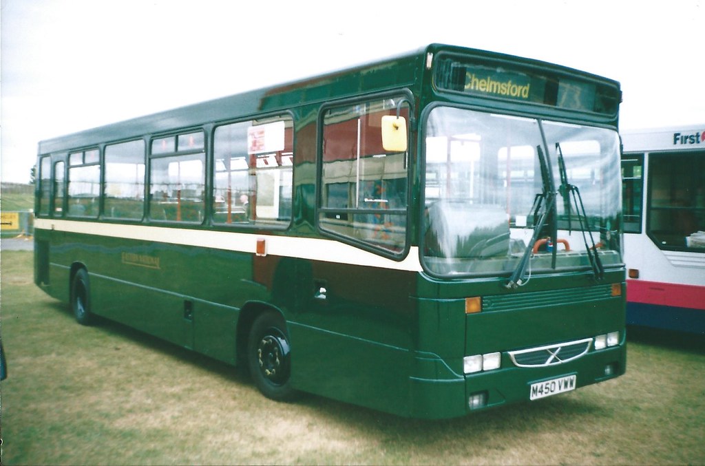 Eastern National (First Essex).1994 Dennis Dart.M450VWW 47… Flickr