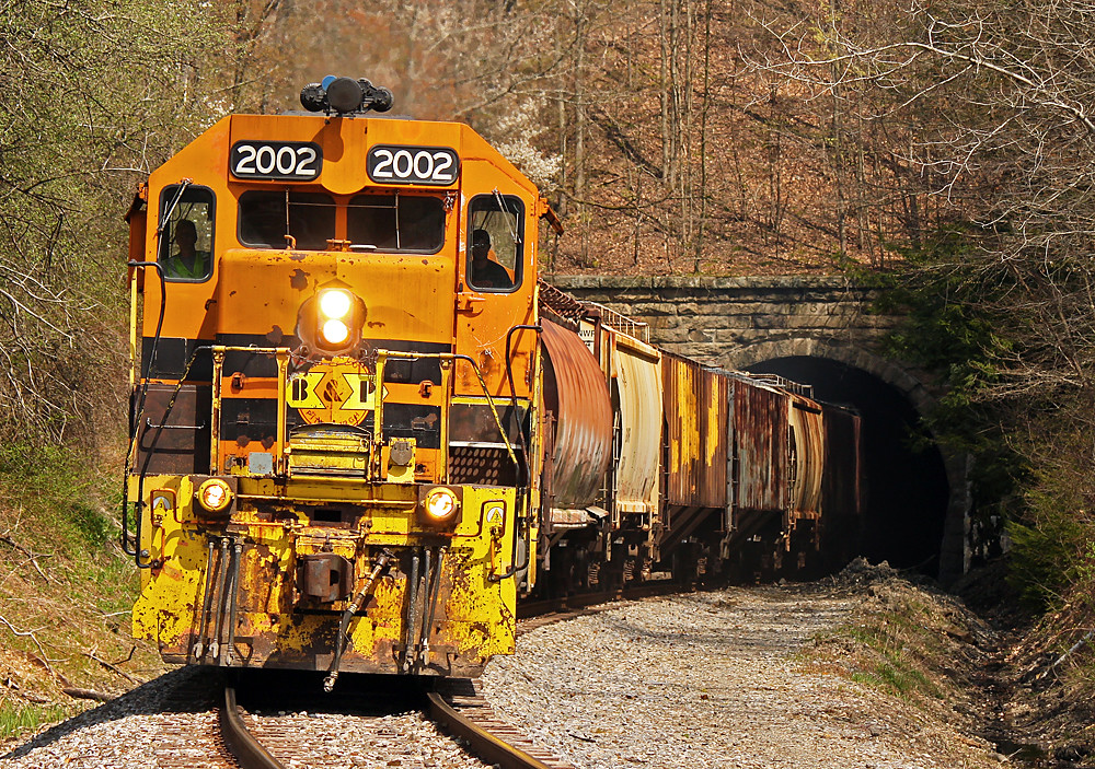 PSDB, Sabula, PA A GP382 of L&N heritage leads the PSDB o… Flickr