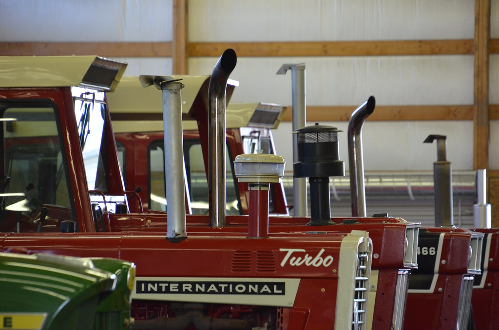 Mecum Gone Farmin' Iowa Tractor Auction Davenport, Iowa Ap… Flickr