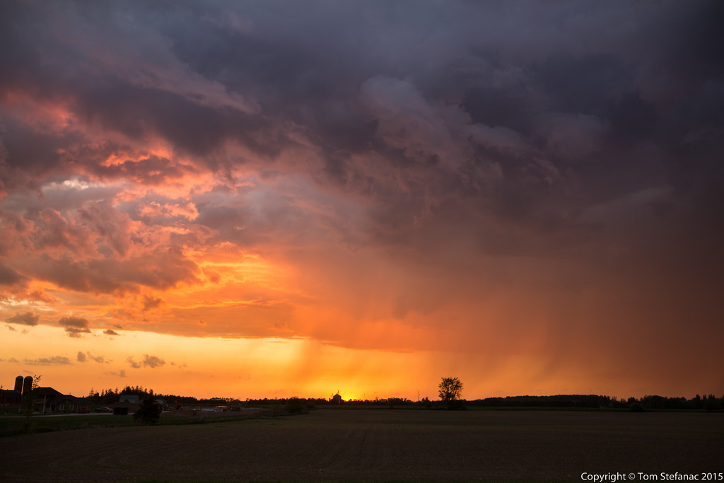 Salida y puesta de sol de Hensall Road, Hensall Rd, Huron East, ON, Canadá