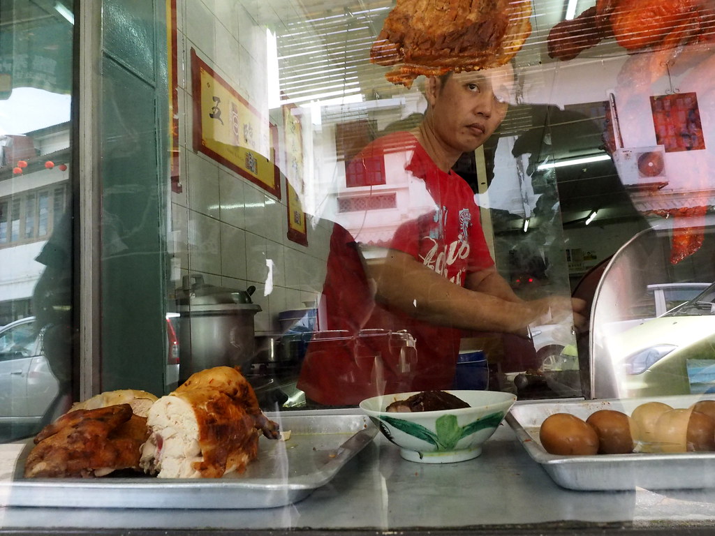 Man in the Mirror Kuching Street 2015 SSP Kuching Grand … Flickr