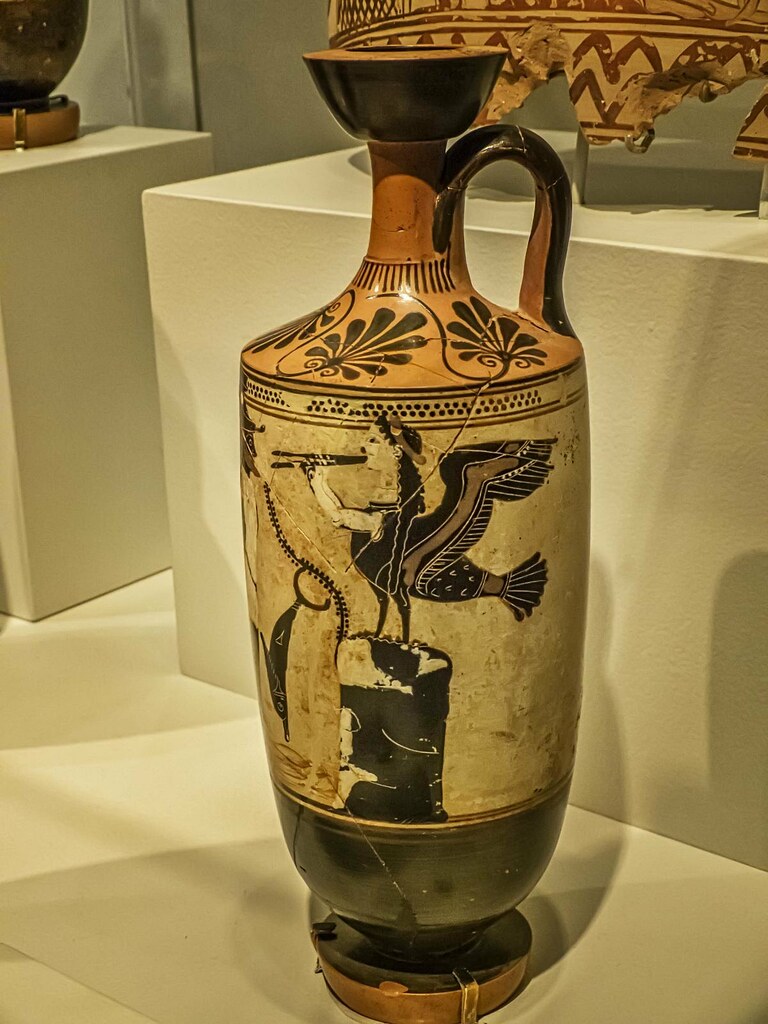 Lekythos depicting a siren trying to tempt Odysseus in a s… Flickr