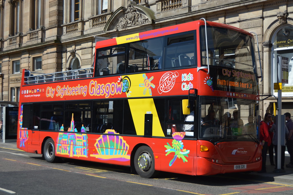 11005 00B 32X West Coast Motors Glasgow CitySightSeeing a photo on