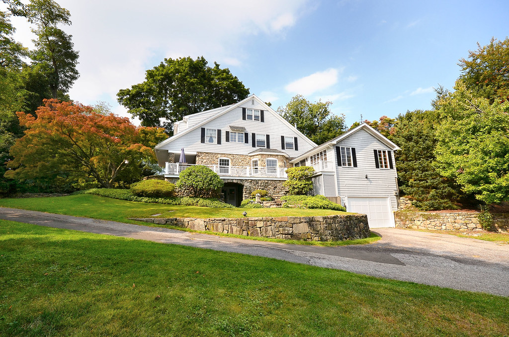 Hilltop Treasure Hilltop Treasure. 87 Gardiner Street, Dar… Flickr