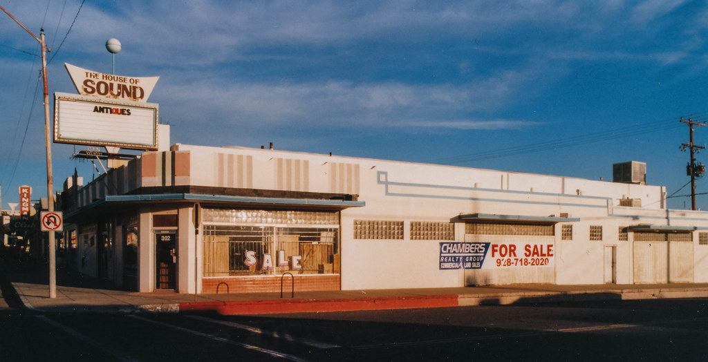 The House of Sound Kingman, Arizona Andreas Flickr