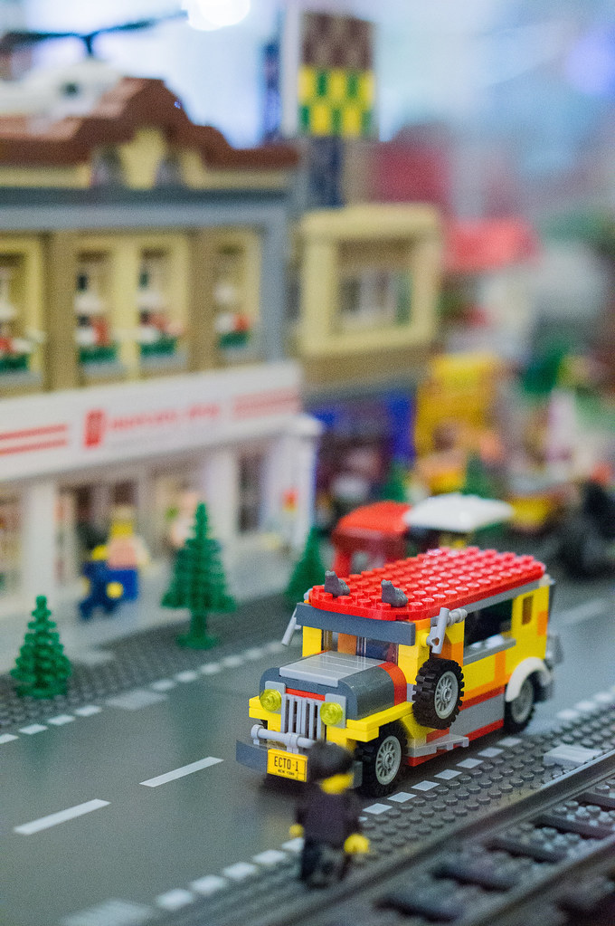 lego jeepney The Philippine jeepney "legolized" for the PH… Flickr