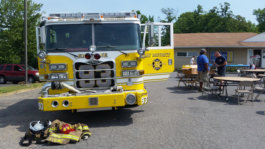 Bay District Volunteer Fire Department 2010 Pierce Arrow X… Flickr