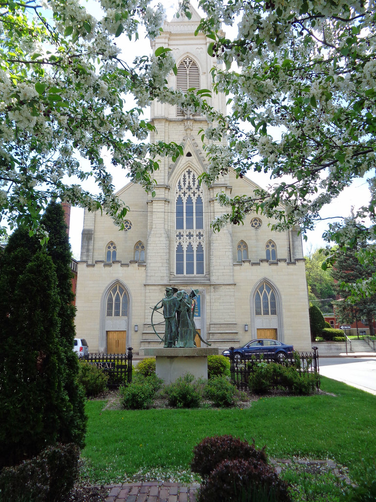 St. Raphael's Cathedral, Dubuque, Iowa Mike Kirk Flickr
