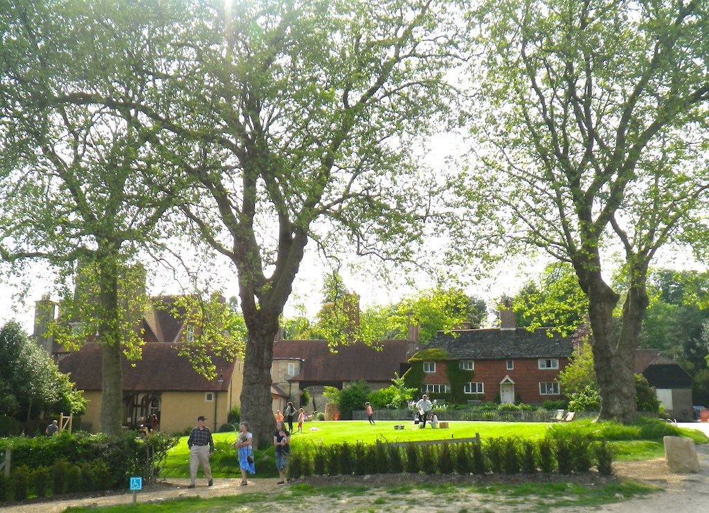 Standen House and Garden, West Hoathly Road, East Grinstea… Flickr