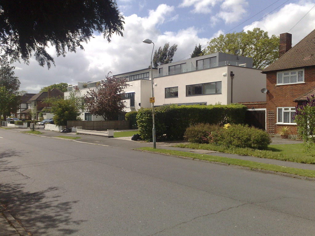 9799 and 101, Park Avenue, Ruislip By Connell, Ward and L… Flickr