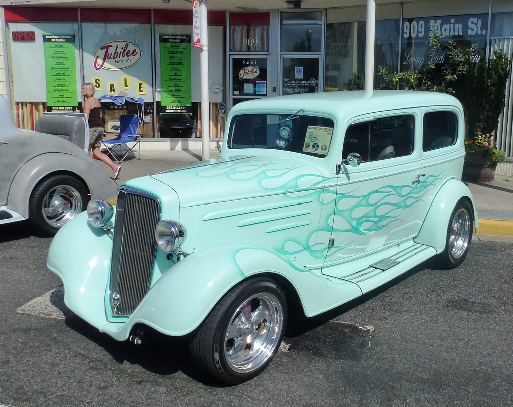 Classy Chassis Car Show, Aug 17, 2014, Sumner, WA Lloyd (Bud) Norton