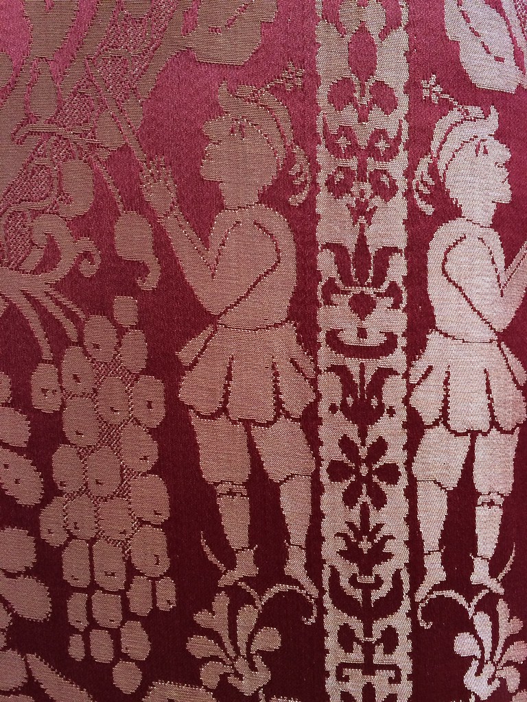 detail of embroidery on throne in Great Hall, Eltham Palac… Flickr
