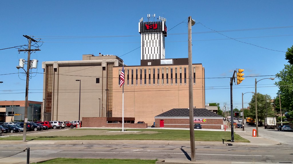 Youngstown State University Building Youngstown State Univ… Flickr