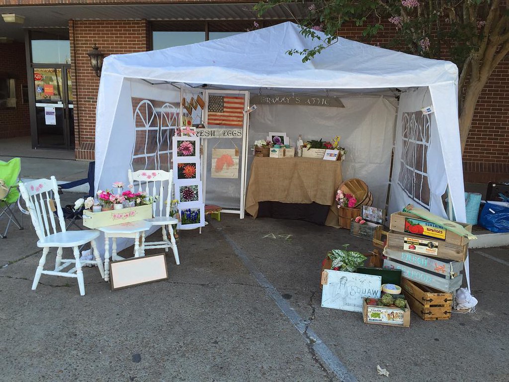Working Bellville Market Day today! Stop by Grammy's Attic… Flickr