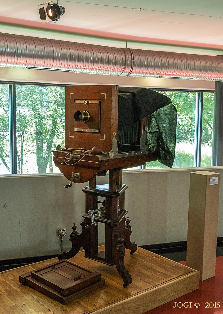 Leipzig, Agrapark, Deutsches Fotomuseum Stativkamera JörgPeter