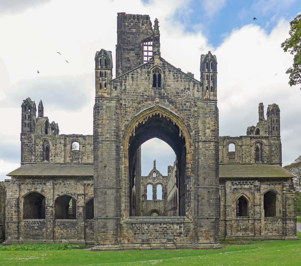 Kirkstall Abbey a photo on Flickriver