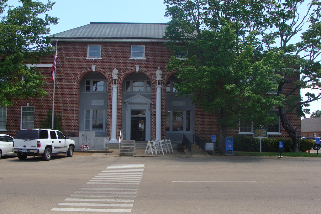 Tippah County Court HouseRipley, Ms. This is the back s… Flickr