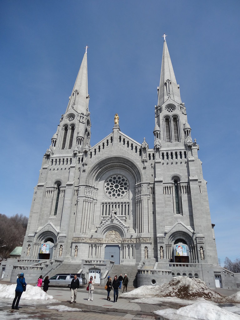 Sainte Anne de Beaupre. The Catholic Basilica of Saint Ann… Flickr