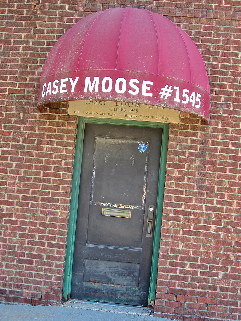 Casey Moose 1545, Casey, IL Entrance to the Casey Moose L… Flickr