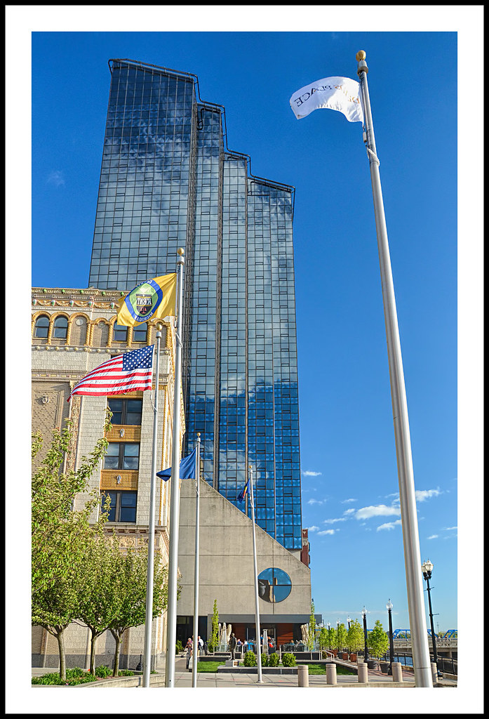Amway Grand Plaza Hotel in Grand Rapids, Michigan Amway Gr… Flickr