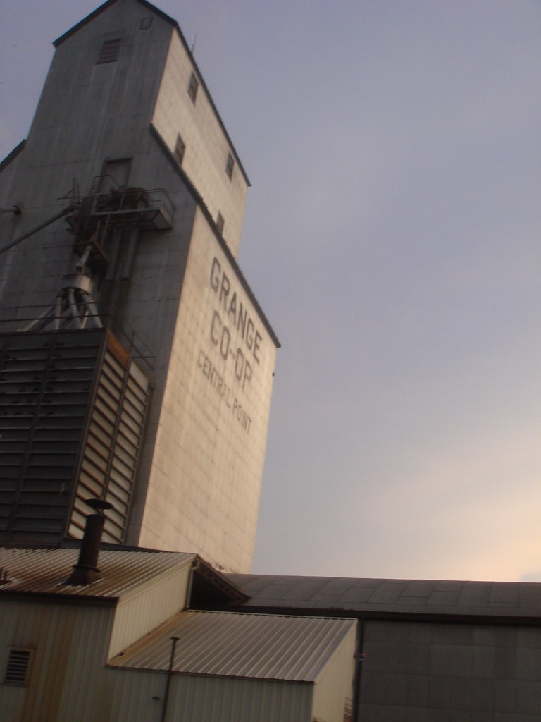 Grange COOP Central Point Kramer Flickr