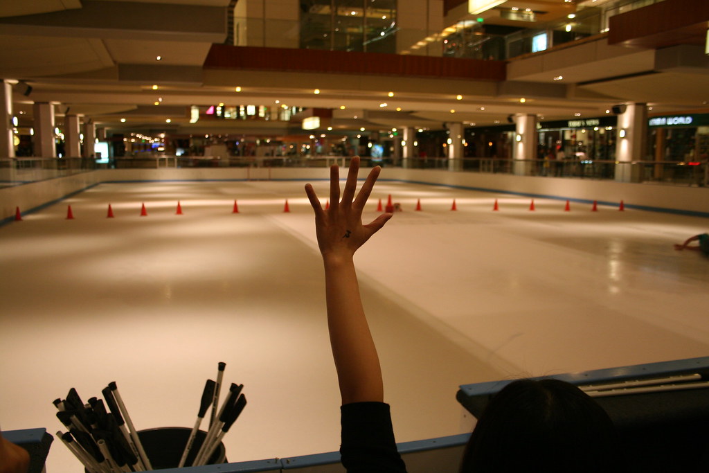 Ice Perspective 5 Galleria Ice Rink in Houston. View with … Flickr