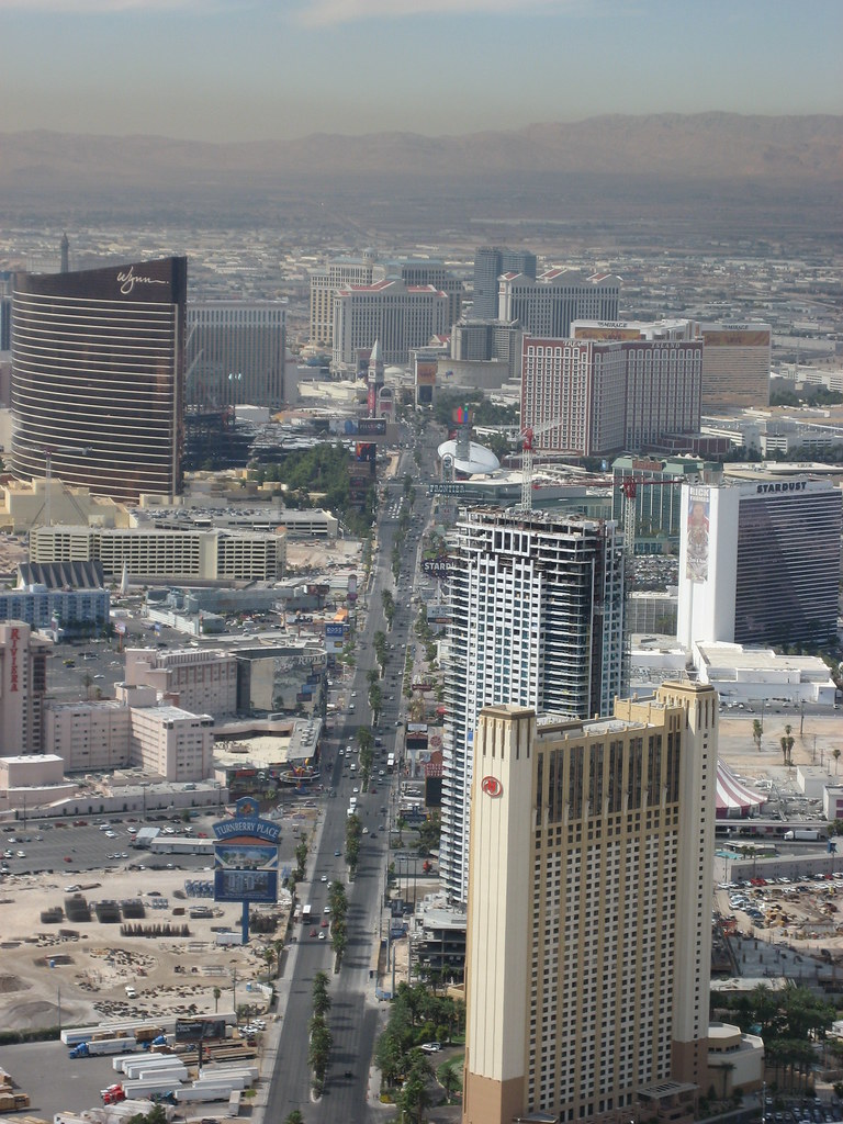 Las Vegas Strip From Above The view of the Las Vegas strip… Flickr