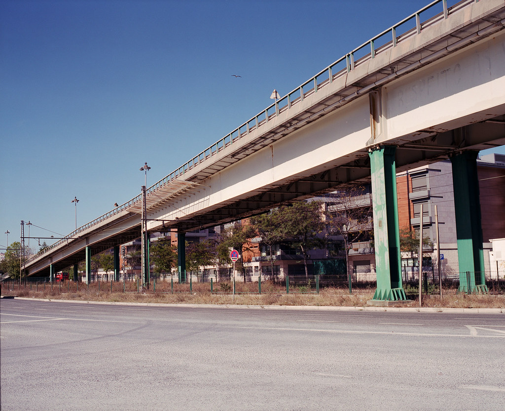 Avenida Brasília, Lisboa Fujifilm GF670 and Fujicolor Pro … Flickr